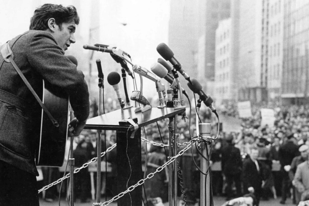 Phil Ochs 2